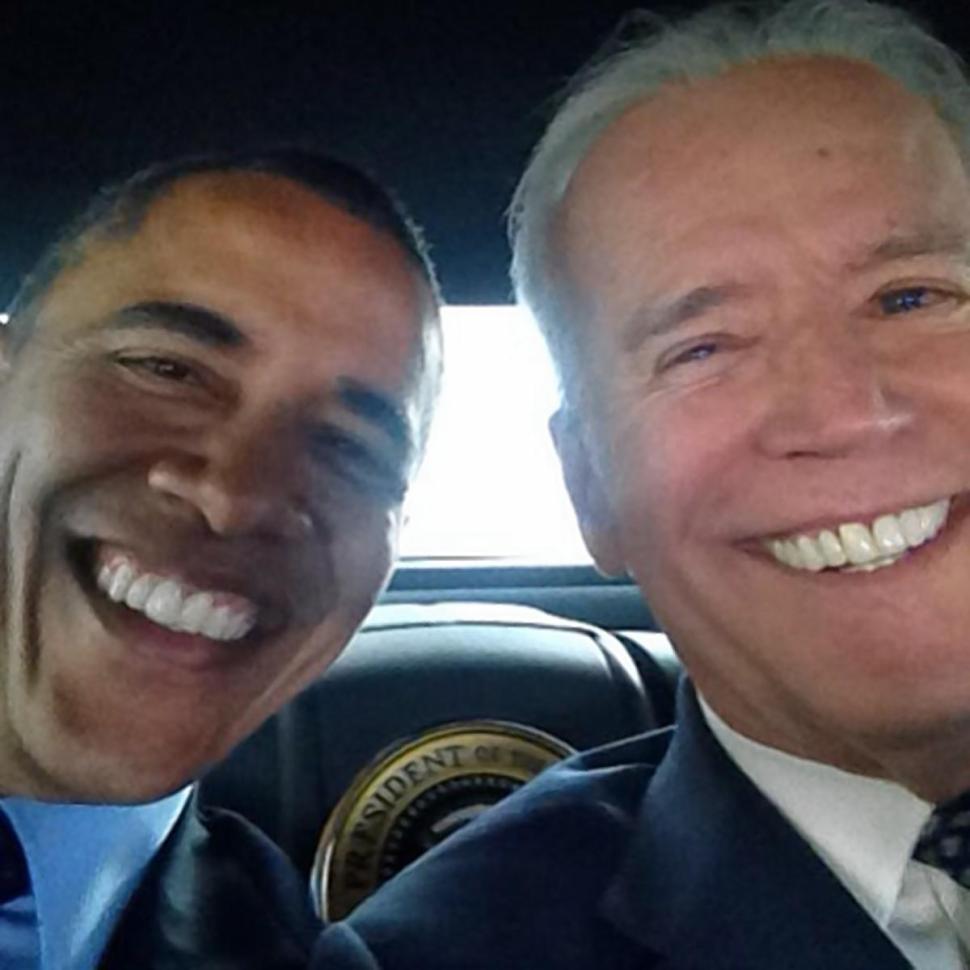 Barack Obama, Joe Biden Selfie