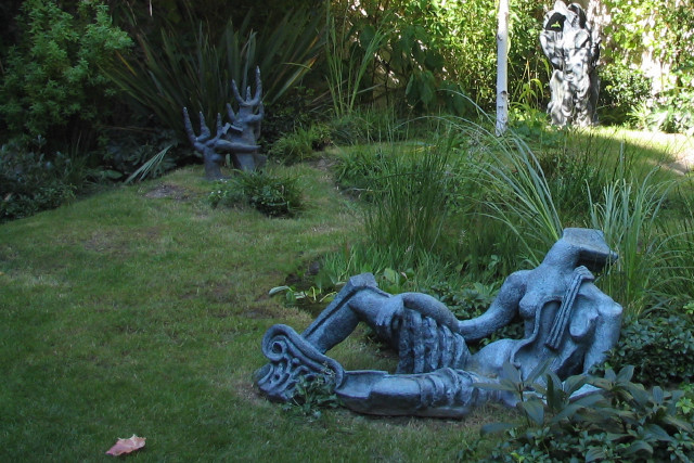 Zadkine Sculpture Garden