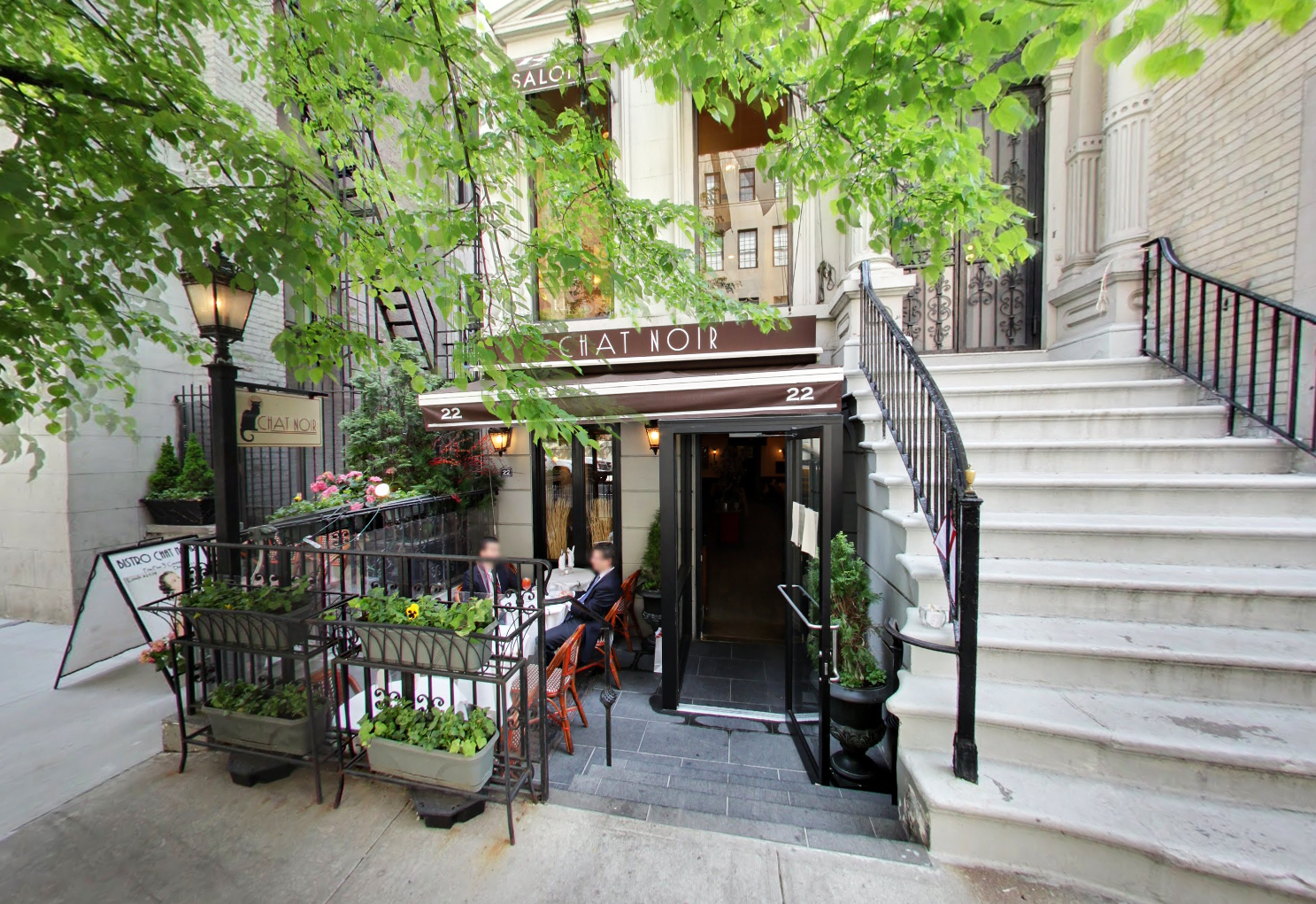 Bistro Chat Noir, 22 E 66th Street, New York, NY 10065. If The Devil