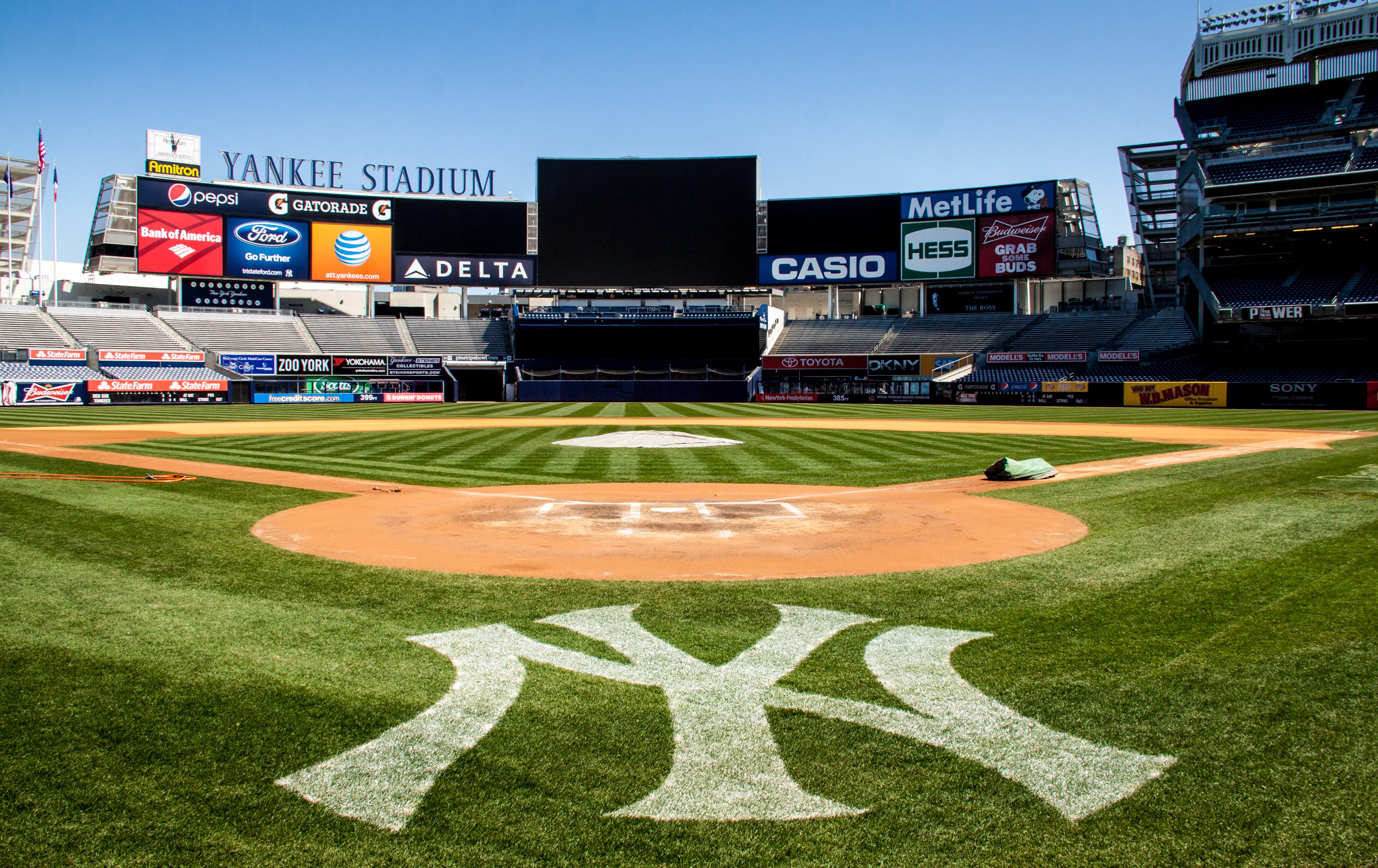 NY Yankees Opening Day 2016 photo:topcheddarct.blogspot.com